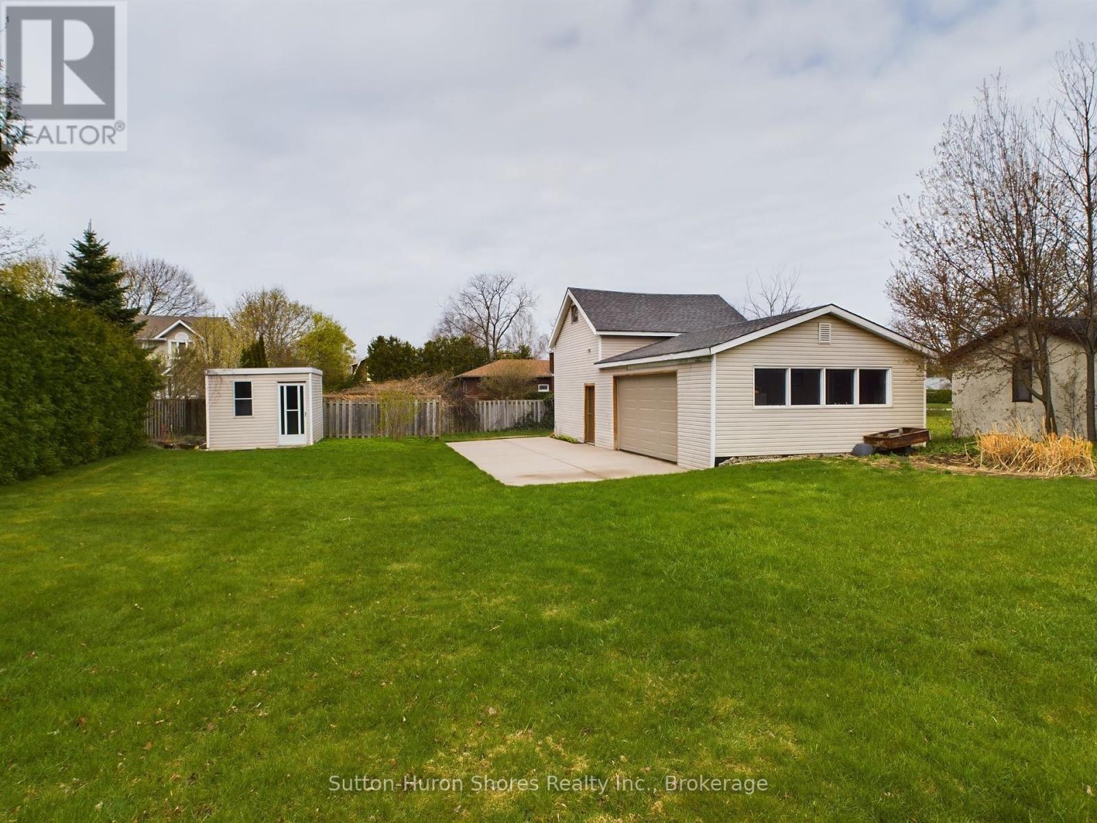 65 Albert Street S, Saugeen Shores, Ontario  N0H 2L0 - Photo 8 - X11913543