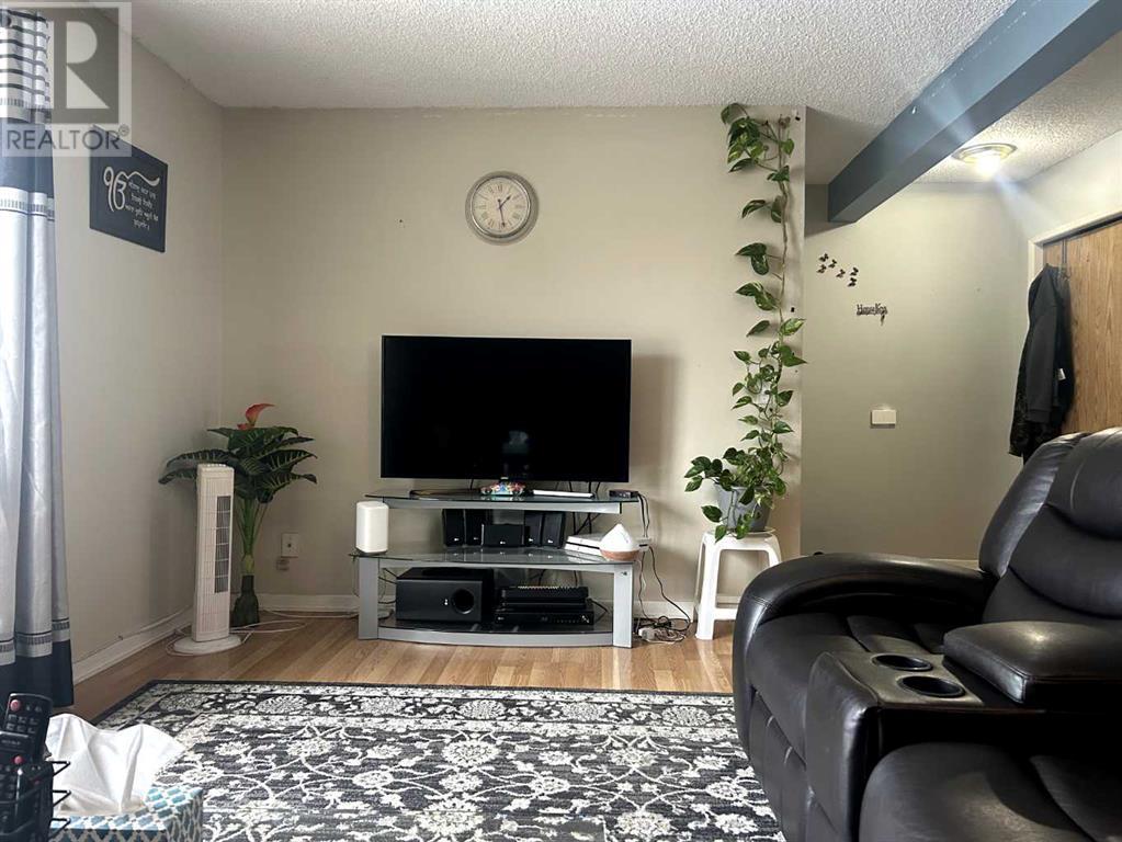 Property at 47 Falchurch Road NE image 5