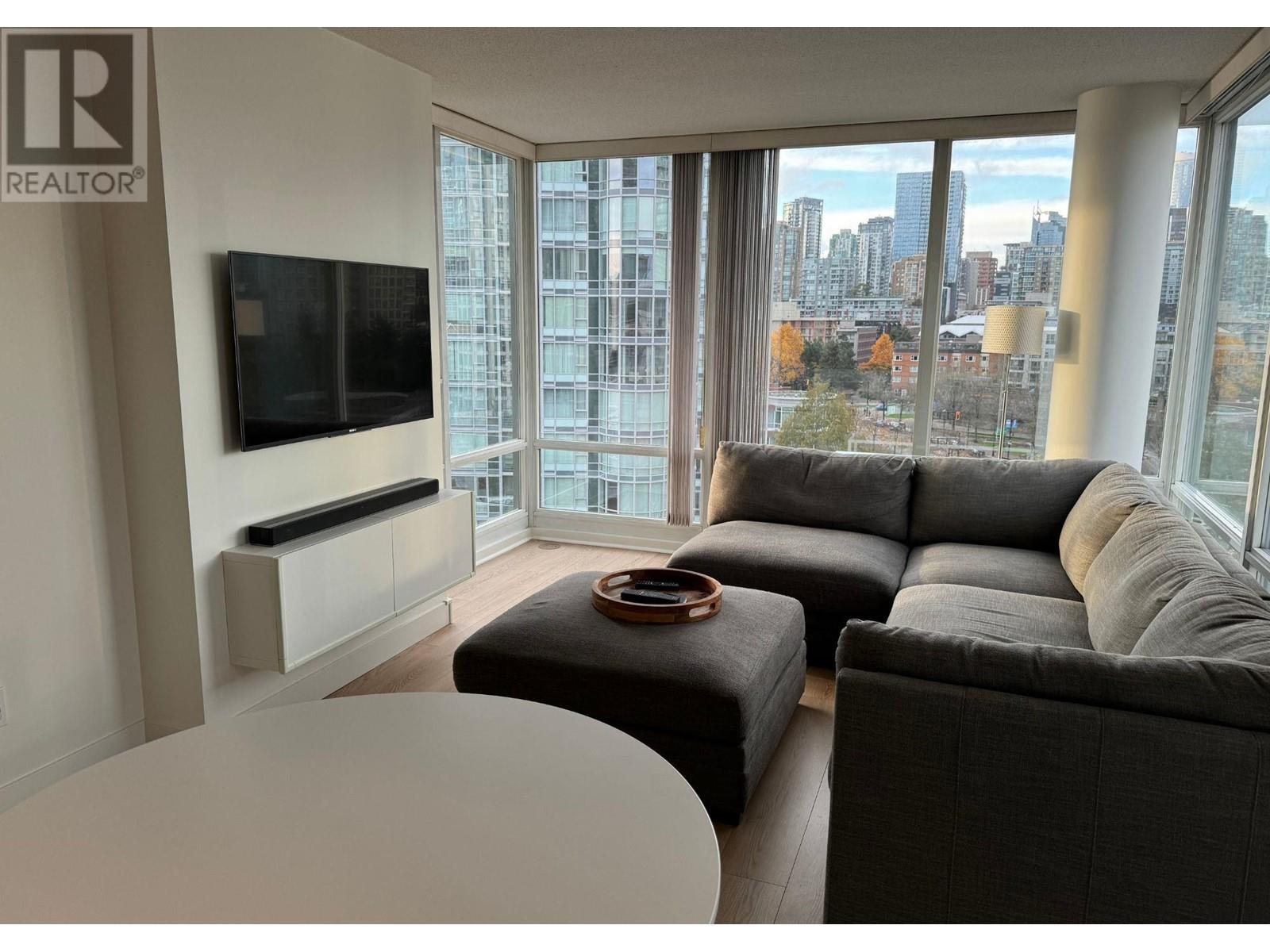 1101 1033 Marinaside Crescent, Vancouver, British Columbia  V6Z 3A3 - Photo 3 - R2946537