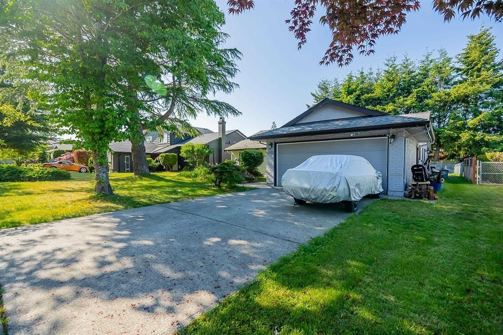 Property at 15491 ROPER AVENUE image 4