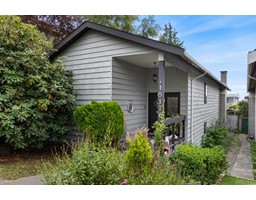 15176 BEACHVIEW AVENUE, white rock, British Columbia