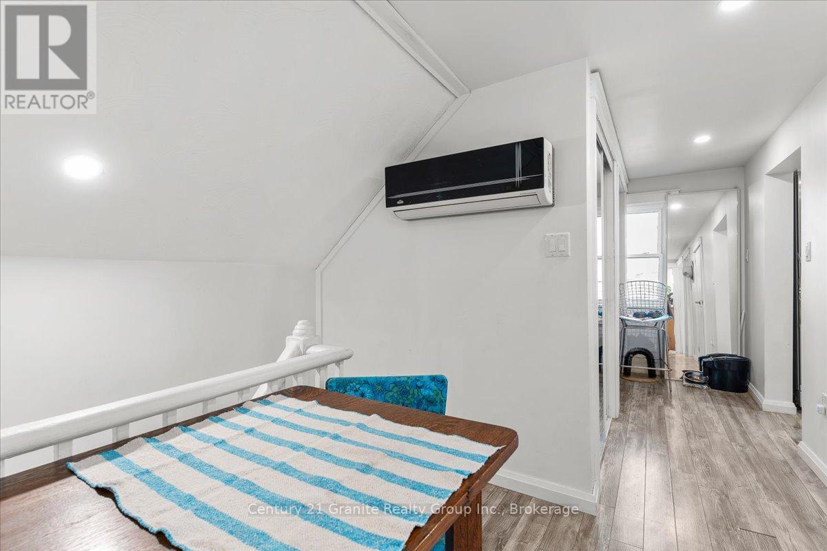 15 Newcastle Street, Minden Hills, Ontario  K0M 2A0 - Photo 15 - X11913745