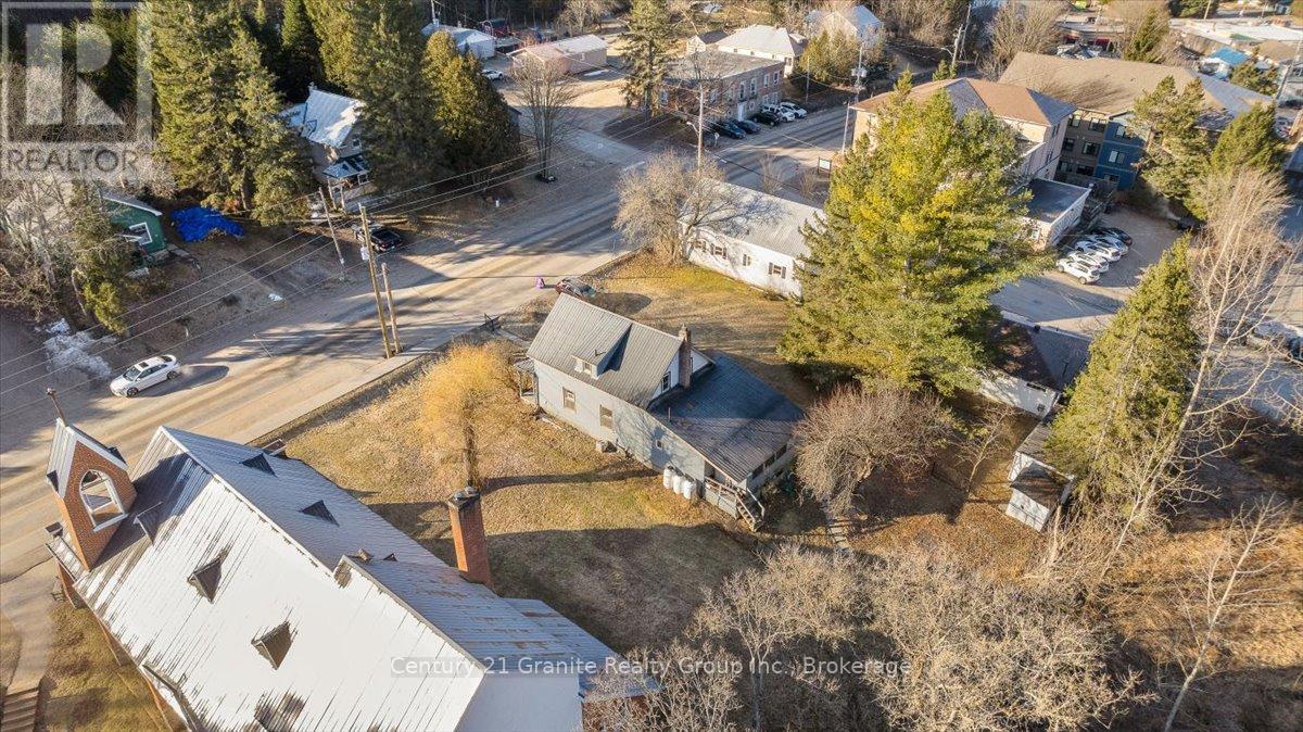 15 Newcastle Street, Minden Hills, Ontario  K0M 2A0 - Photo 26 - X11913745