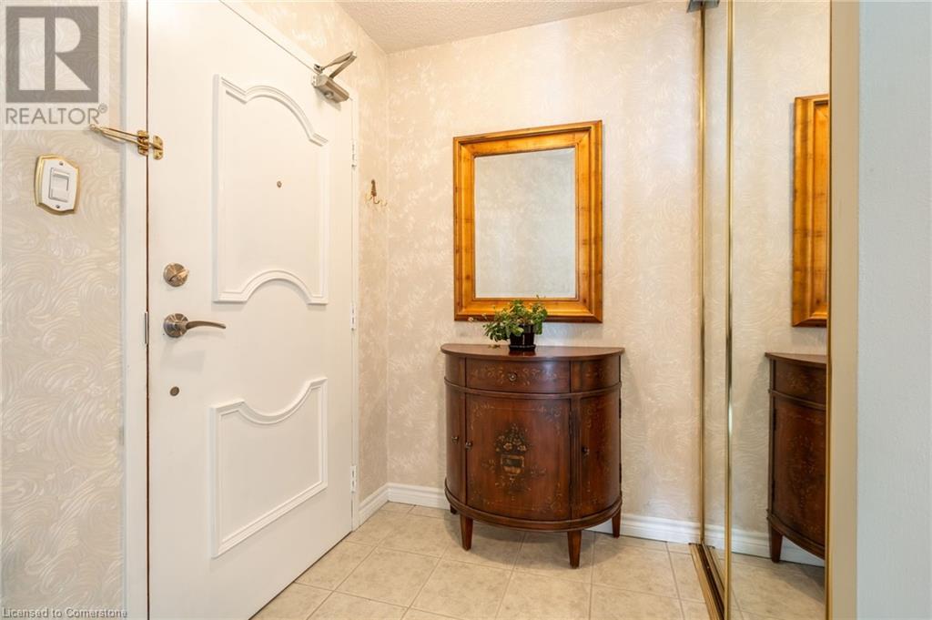 Property at 5280 LAKESHORE Road Unit# 911 image 4