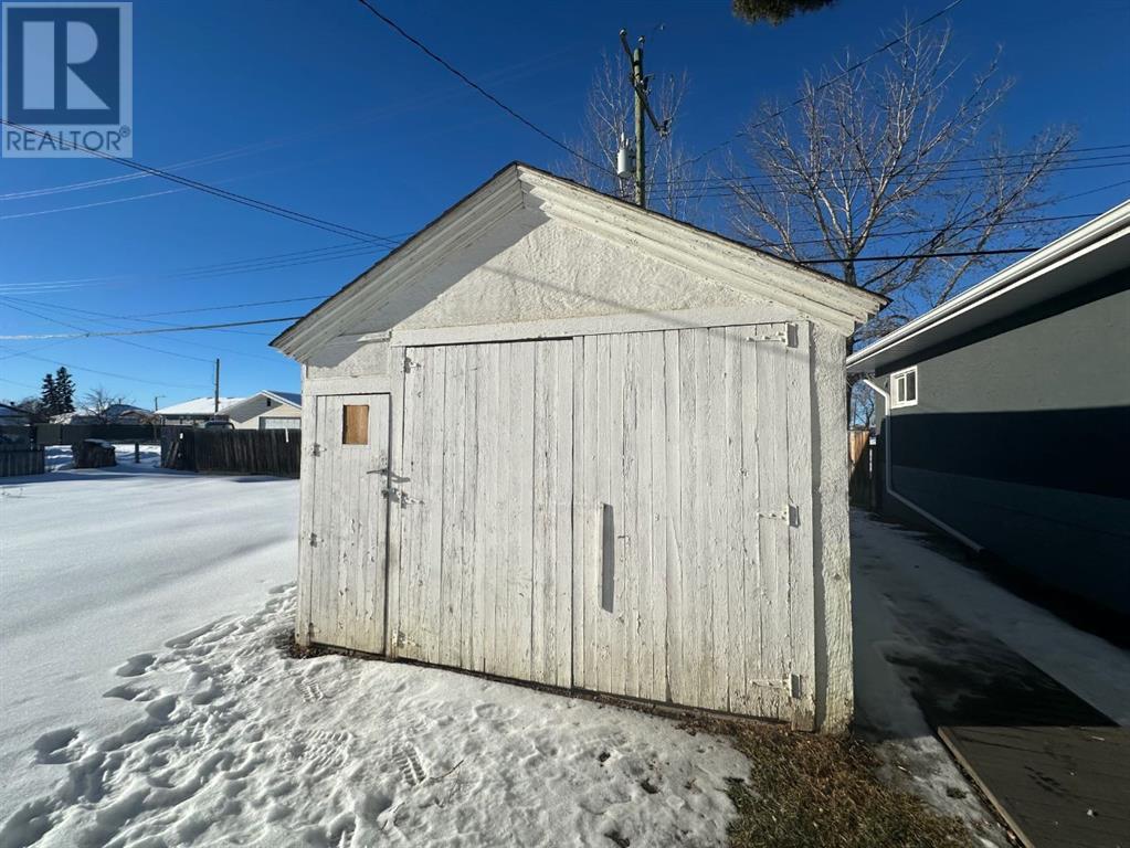 211 Poplar Avenue, Trochu, Alberta  T0M 2C0 - Photo 29 - A2185391