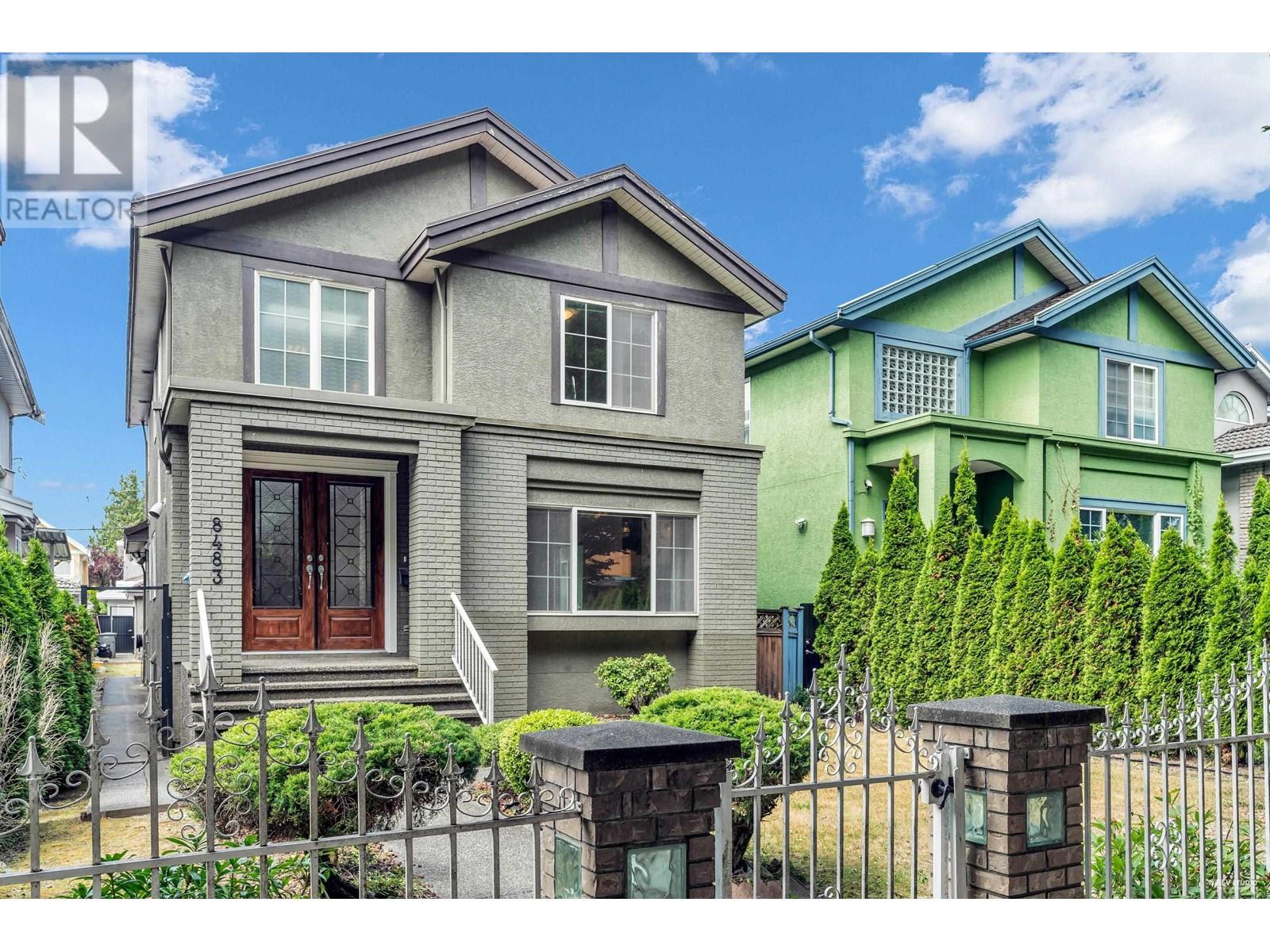 Listing Picture 2 of 36 : 8483 CORNISH STREET, Vancouver / 溫哥華 - 魯藝地產 Yvonne Lu Group - MLS Medallion Club Member