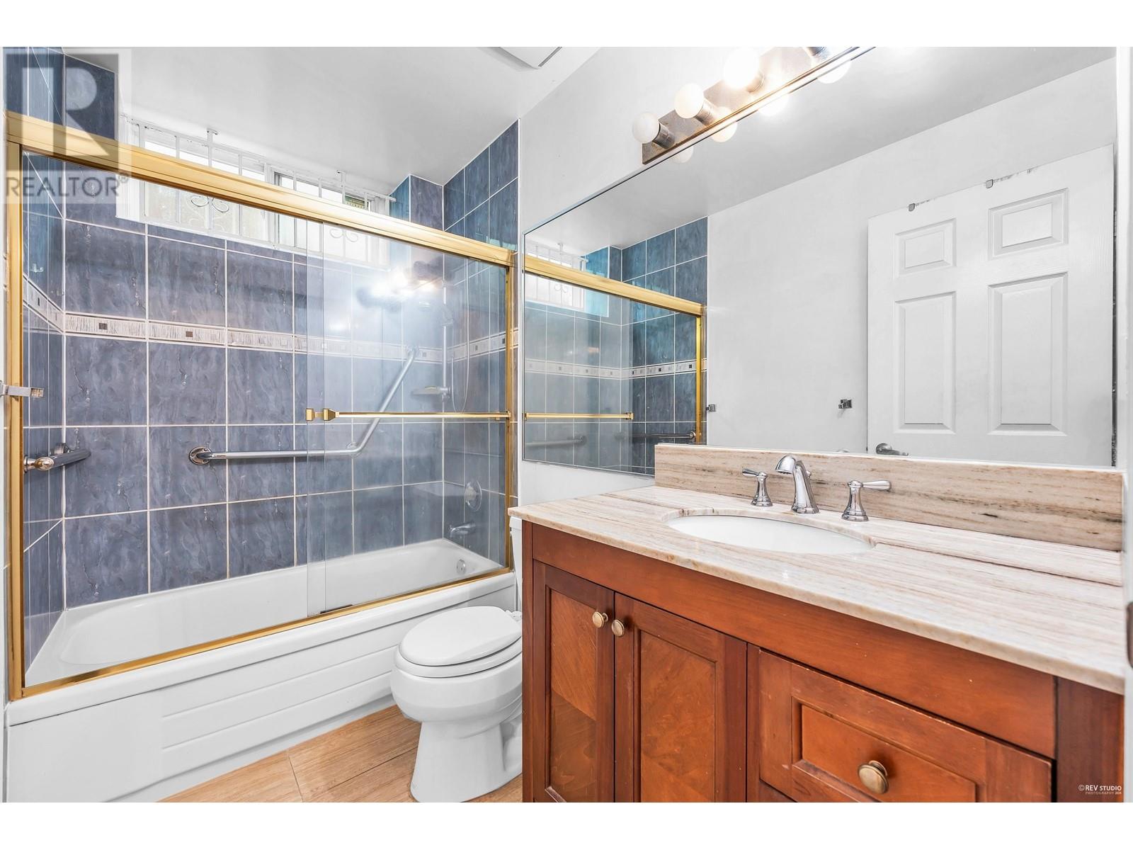 Listing Picture 9 of 36 : 8483 CORNISH STREET, Vancouver / 溫哥華 - 魯藝地產 Yvonne Lu Group - MLS Medallion Club Member