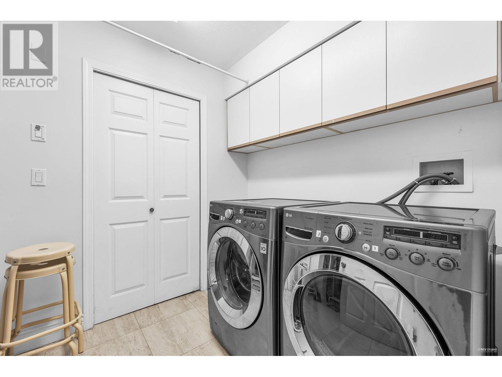 Listing Picture 31 of 36 : 8483 CORNISH STREET, Vancouver / 溫哥華 - 魯藝地產 Yvonne Lu Group - MLS Medallion Club Member