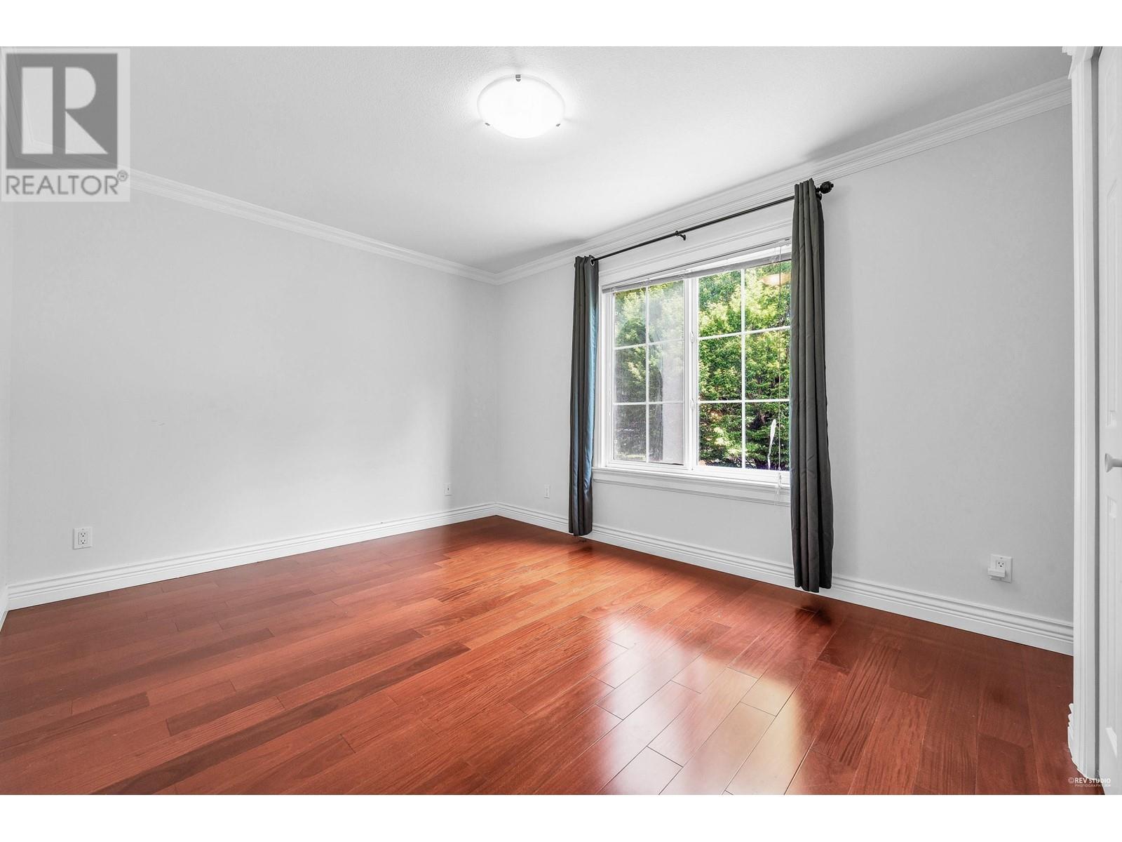 Listing Picture 20 of 36 : 8483 CORNISH STREET, Vancouver / 溫哥華 - 魯藝地產 Yvonne Lu Group - MLS Medallion Club Member