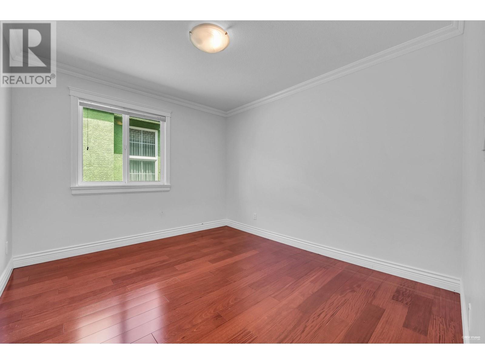 Listing Picture 21 of 36 : 8483 CORNISH STREET, Vancouver / 溫哥華 - 魯藝地產 Yvonne Lu Group - MLS Medallion Club Member