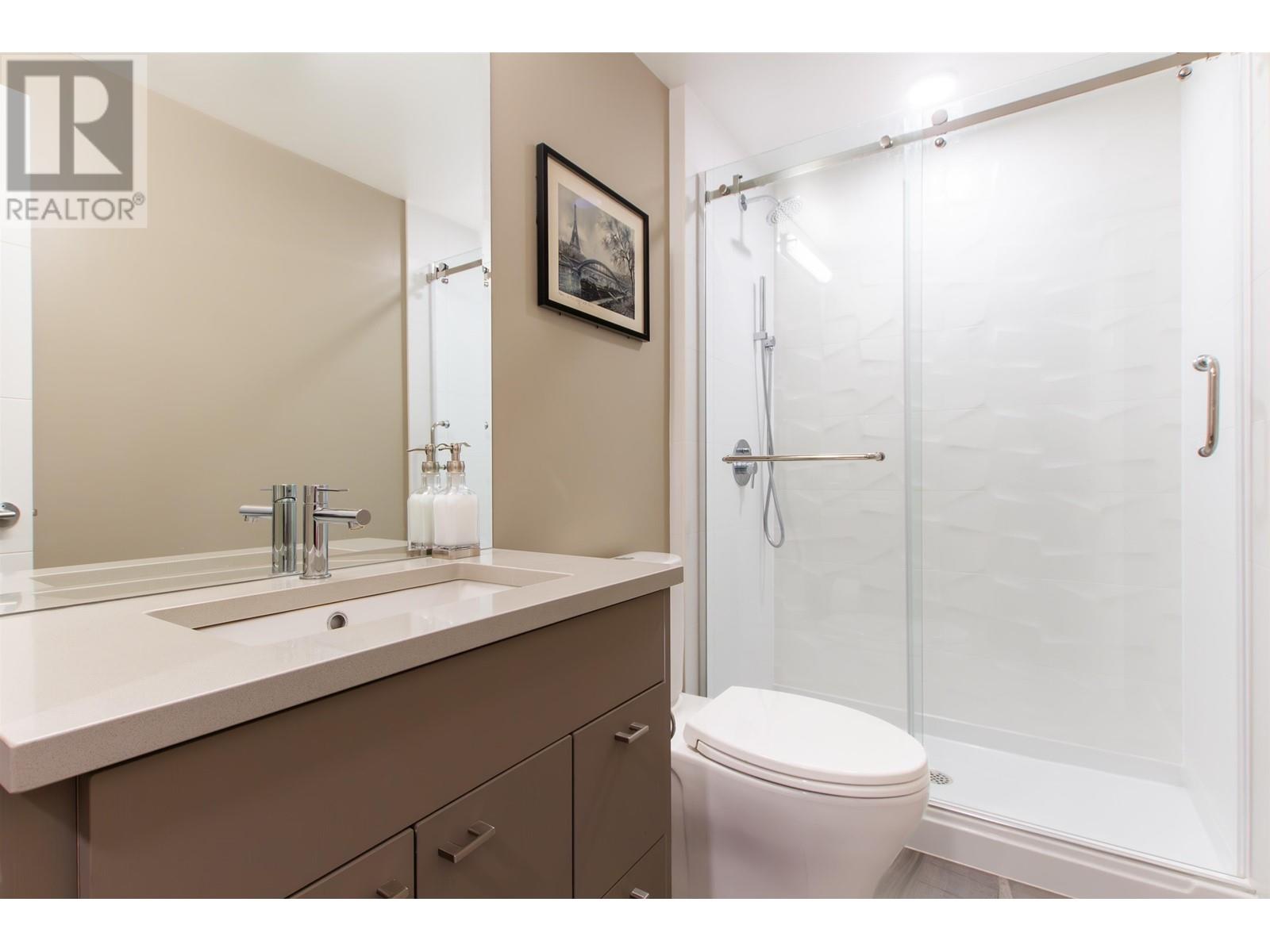 304 38033 Second Avenue, Squamish, British Columbia  V8B 0C4 - Photo 2 - R2944701