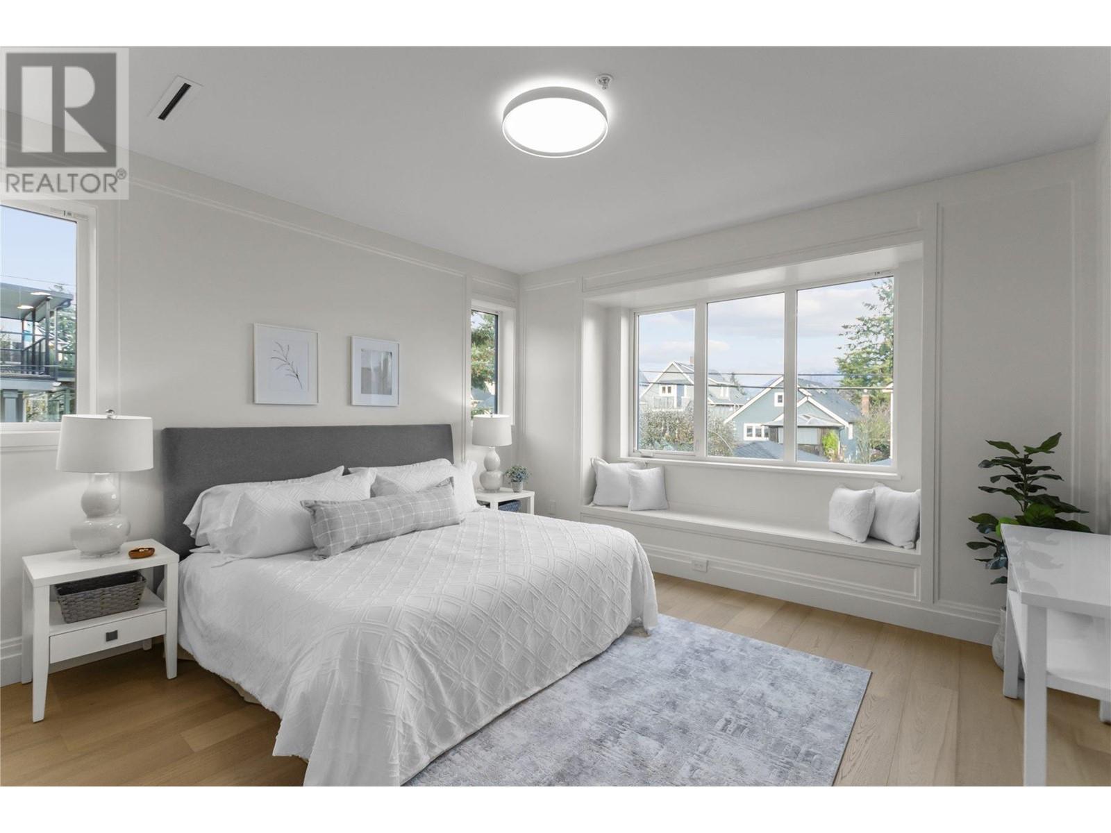2 2169 Charles Street, Vancouver, British Columbia  V5L 2V2 - Photo 12 - R2954015