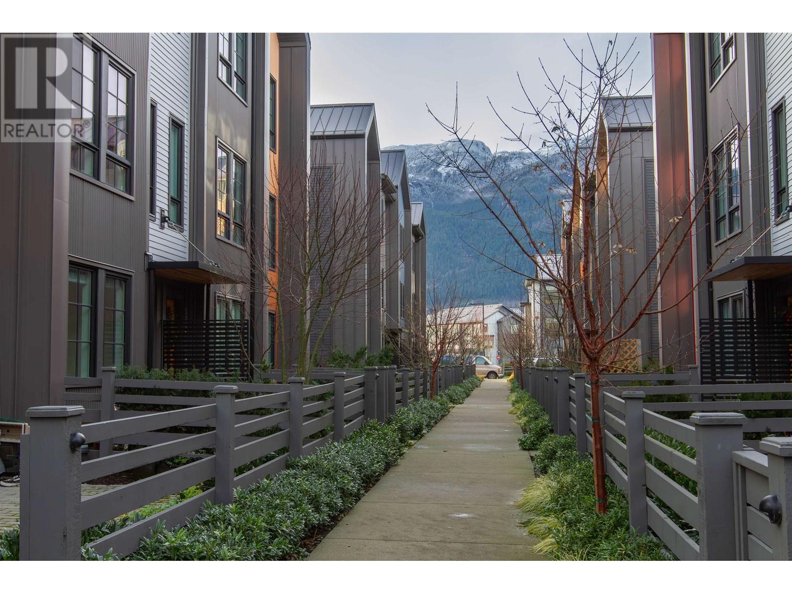 1367 Valleyside Place, Squamish, British Columbia  V8B 1A8 - Photo 31 - R2954047