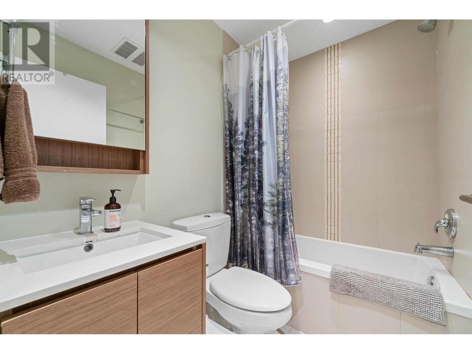 205 2135 Heritage Park Lane, North Vancouver, British Columbia  V7H 0B6 - Photo 25 - R2954049