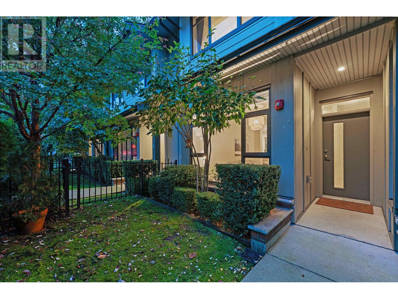 205 2135 Heritage Park Lane, North Vancouver, British Columbia  V7H 0B6 - Photo 34 - R2954049