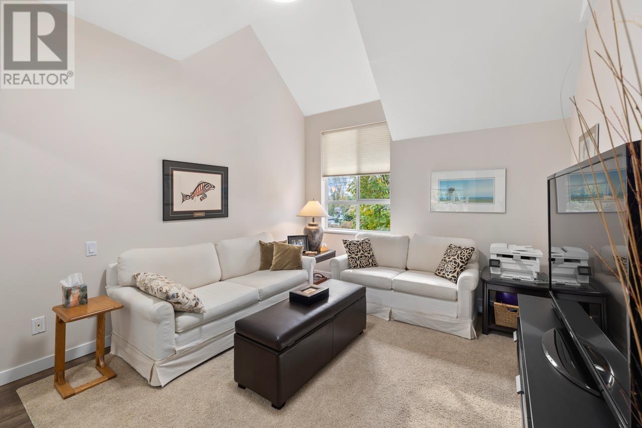 403 678 W Queens Road, North Vancouver, British Columbia  V7N 2L3 - Photo 18 - R2954073
