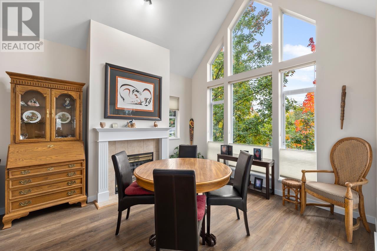 403 678 W Queens Road, North Vancouver, British Columbia  V7N 2L3 - Photo 5 - R2954073