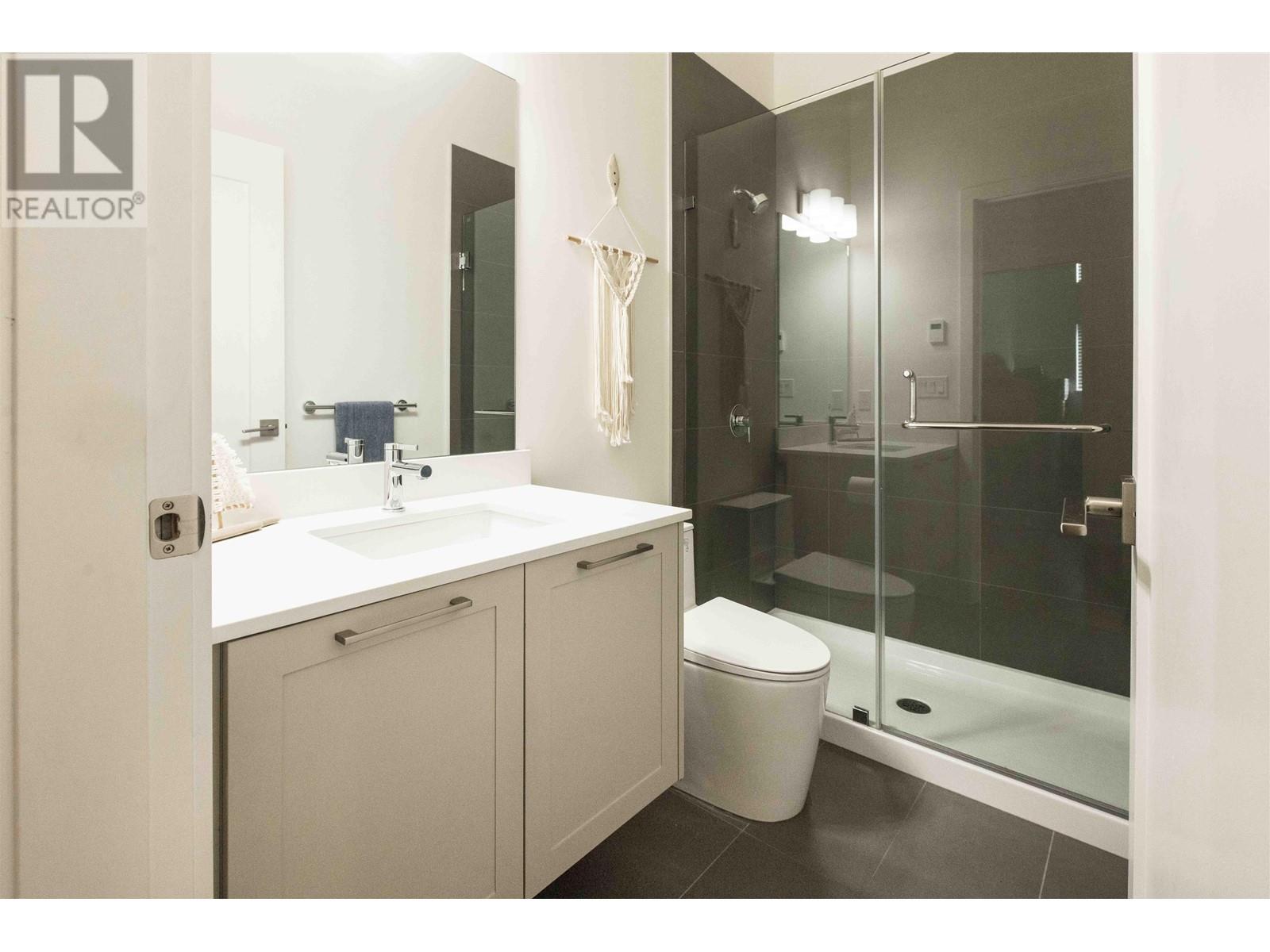 301 710 School Road, Gibsons, British Columbia V0N 1V9 - Photo 16 - R2954084