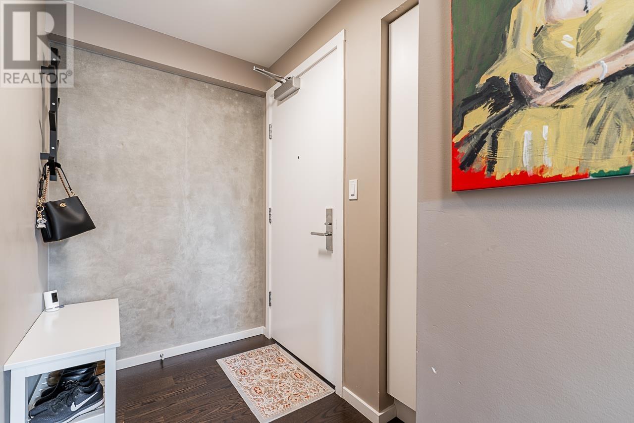 Listing Picture 19 of 31 : 1003 999 SEYMOUR STREET, Vancouver / 溫哥華 - 魯藝地產 Yvonne Lu Group - MLS Medallion Club Member