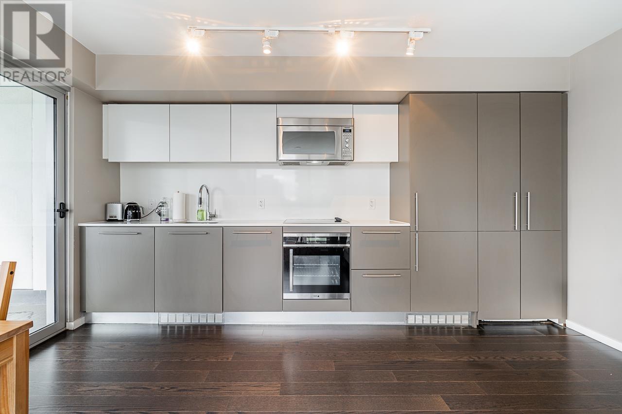 Listing Picture 9 of 31 : 1003 999 SEYMOUR STREET, Vancouver / 溫哥華 - 魯藝地產 Yvonne Lu Group - MLS Medallion Club Member