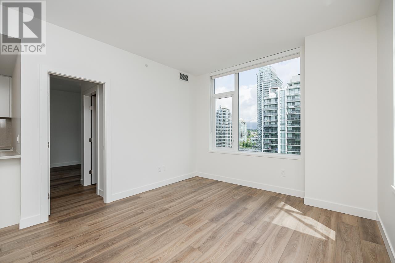 Listing Picture 14 of 40 : 1802 4433 ALASKA STREET, Burnaby / 本拿比 - 魯藝地產 Yvonne Lu Group - MLS Medallion Club Member