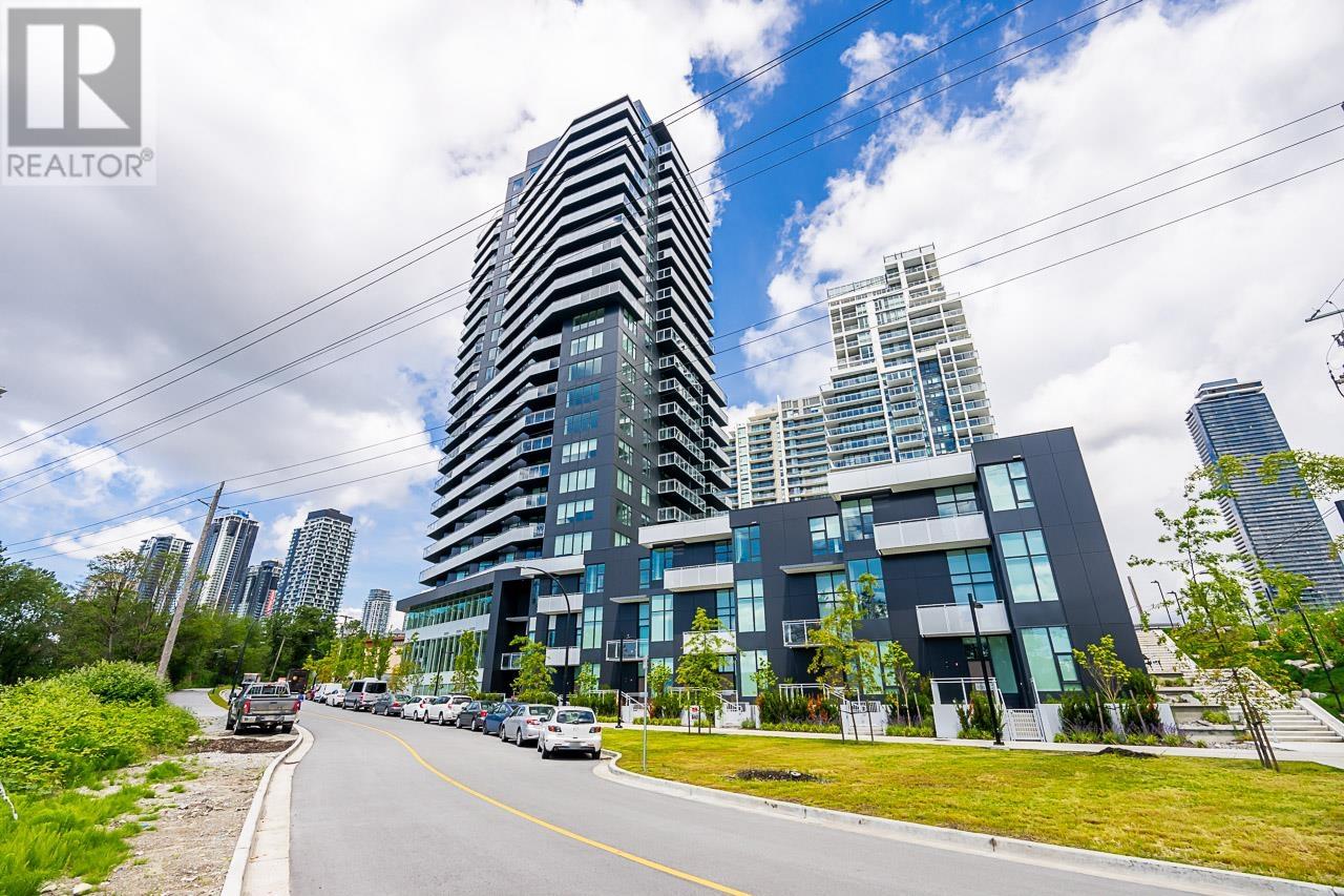 Listing Picture 2 of 40 : 1802 4433 ALASKA STREET, Burnaby / 本拿比 - 魯藝地產 Yvonne Lu Group - MLS Medallion Club Member
