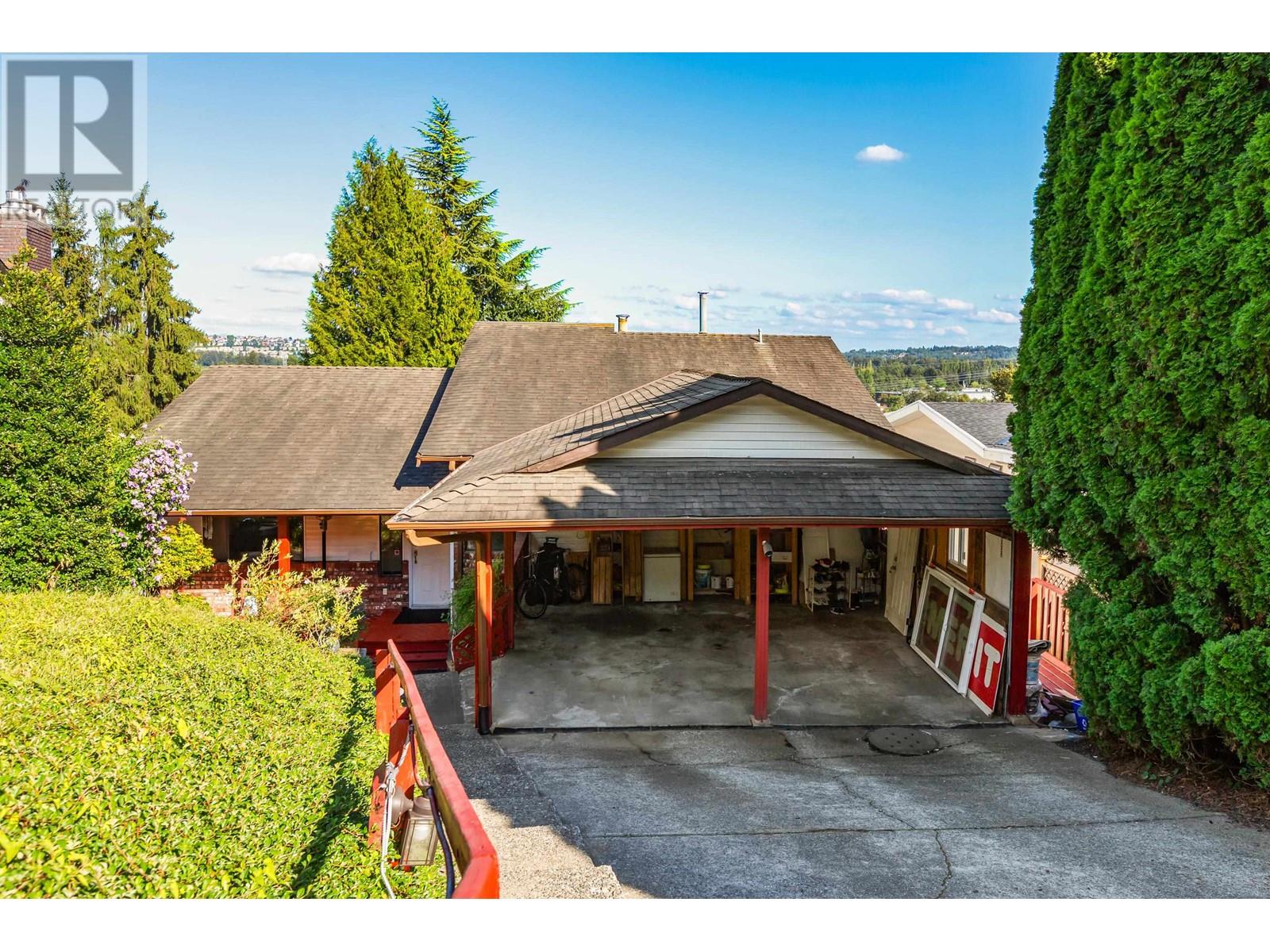 269 Warrick Street, Coquitlam, British Columbia V3K 6C1 - Photo 2 - R2953994