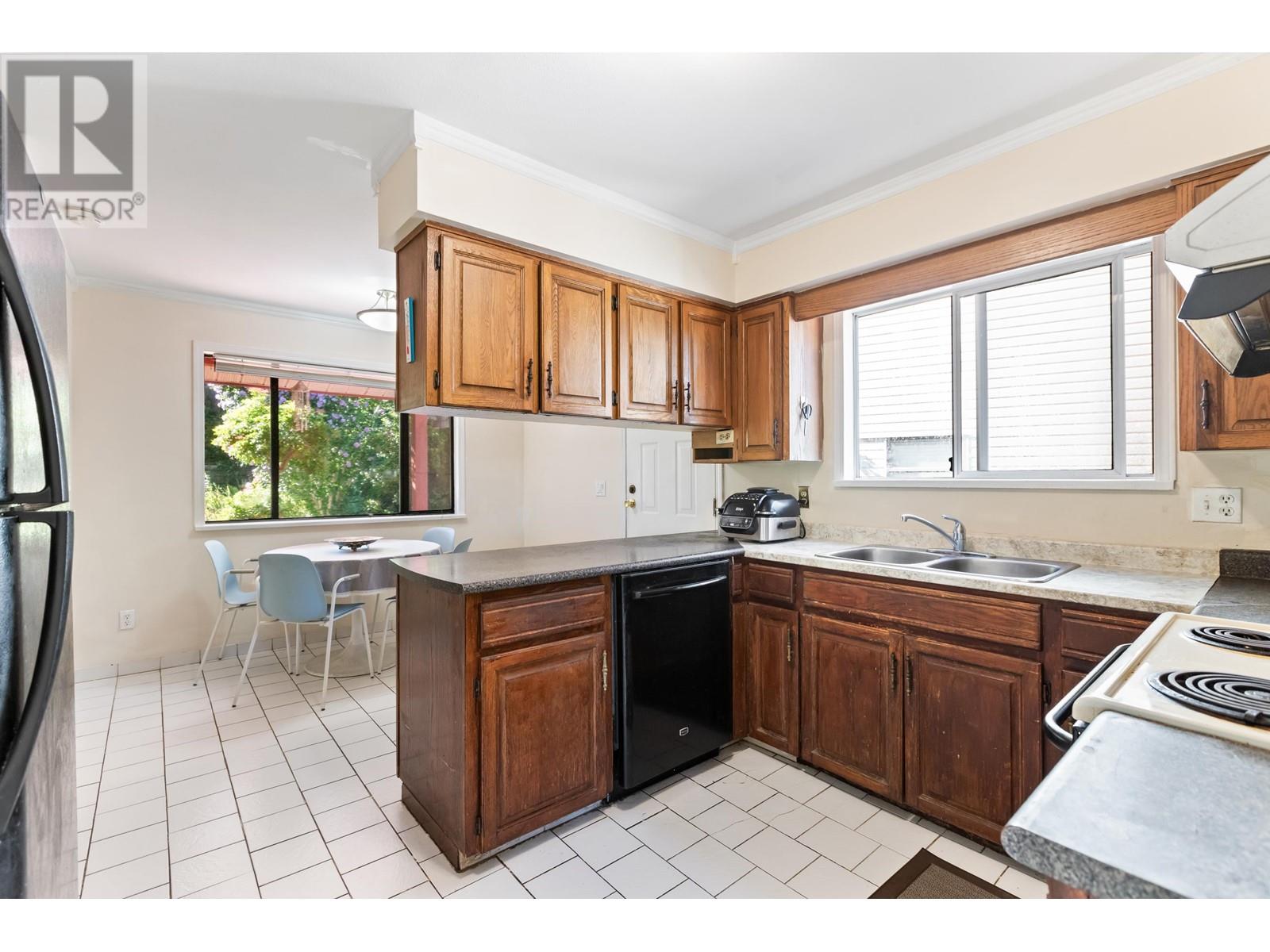 269 Warrick Street, Coquitlam, British Columbia V3K 6C1 - Photo 13 - R2953994