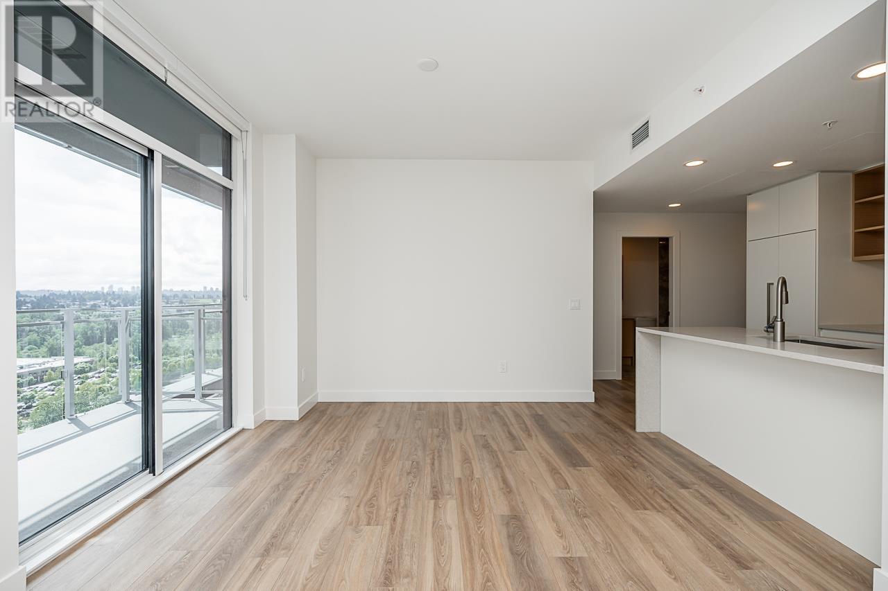 Listing Picture 13 of 38 : 1702 4433 ALASKA STREET, Burnaby / 本拿比 - 魯藝地產 Yvonne Lu Group - MLS Medallion Club Member