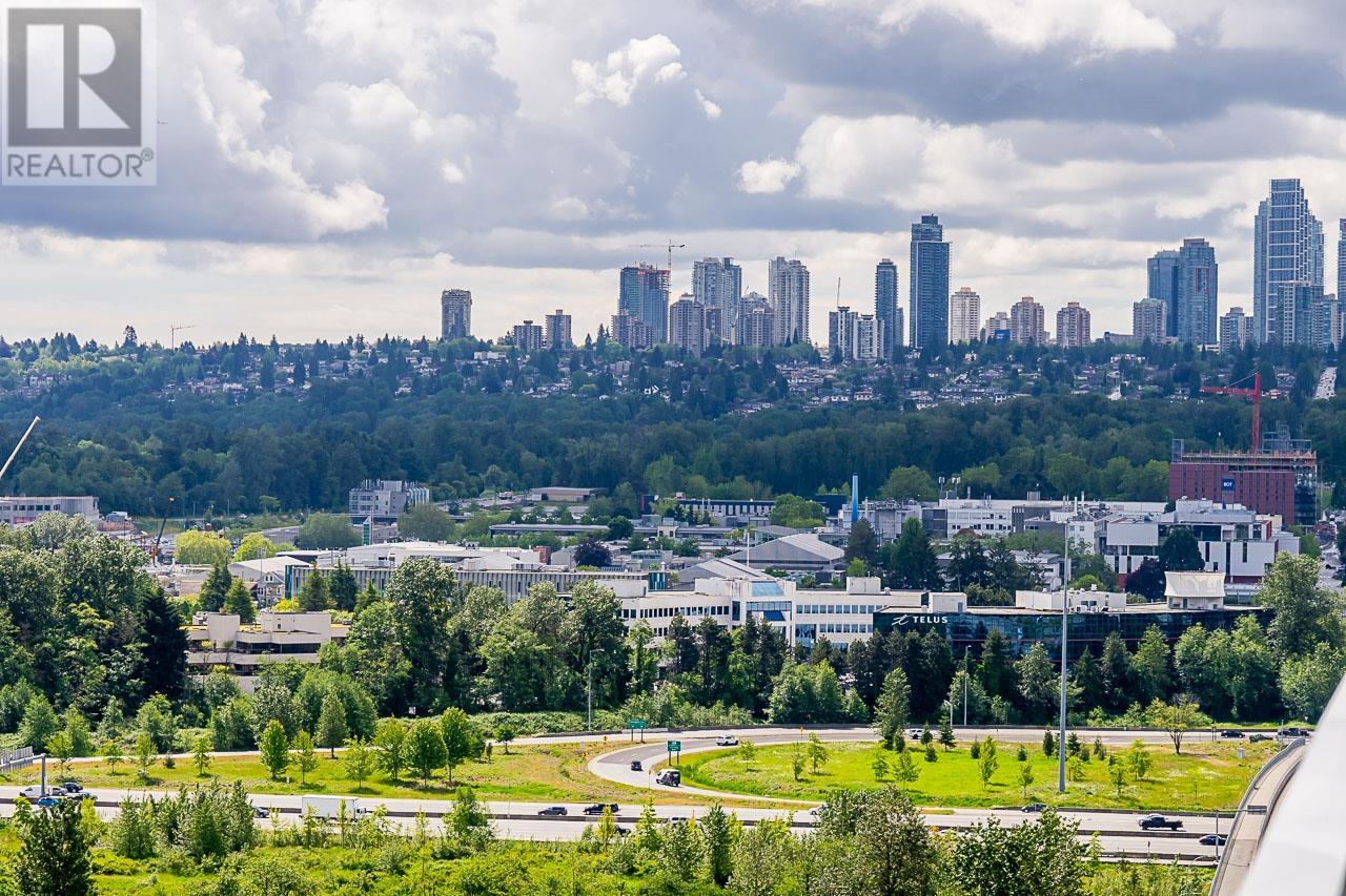 Listing Picture 30 of 38 : 1702 4433 ALASKA STREET, Burnaby / 本拿比 - 魯藝地產 Yvonne Lu Group - MLS Medallion Club Member