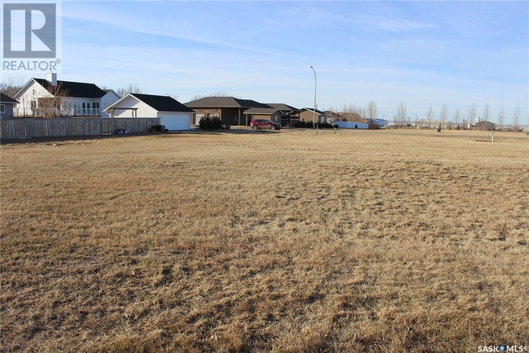 Property at 710 Kelly DRIVE image 4