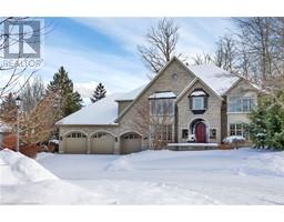 310 BUSHWOOD Court, Waterloo, Ontario