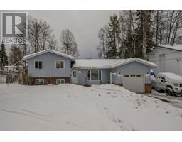 3116 WALLACE CRESCENT, prince george, British Columbia