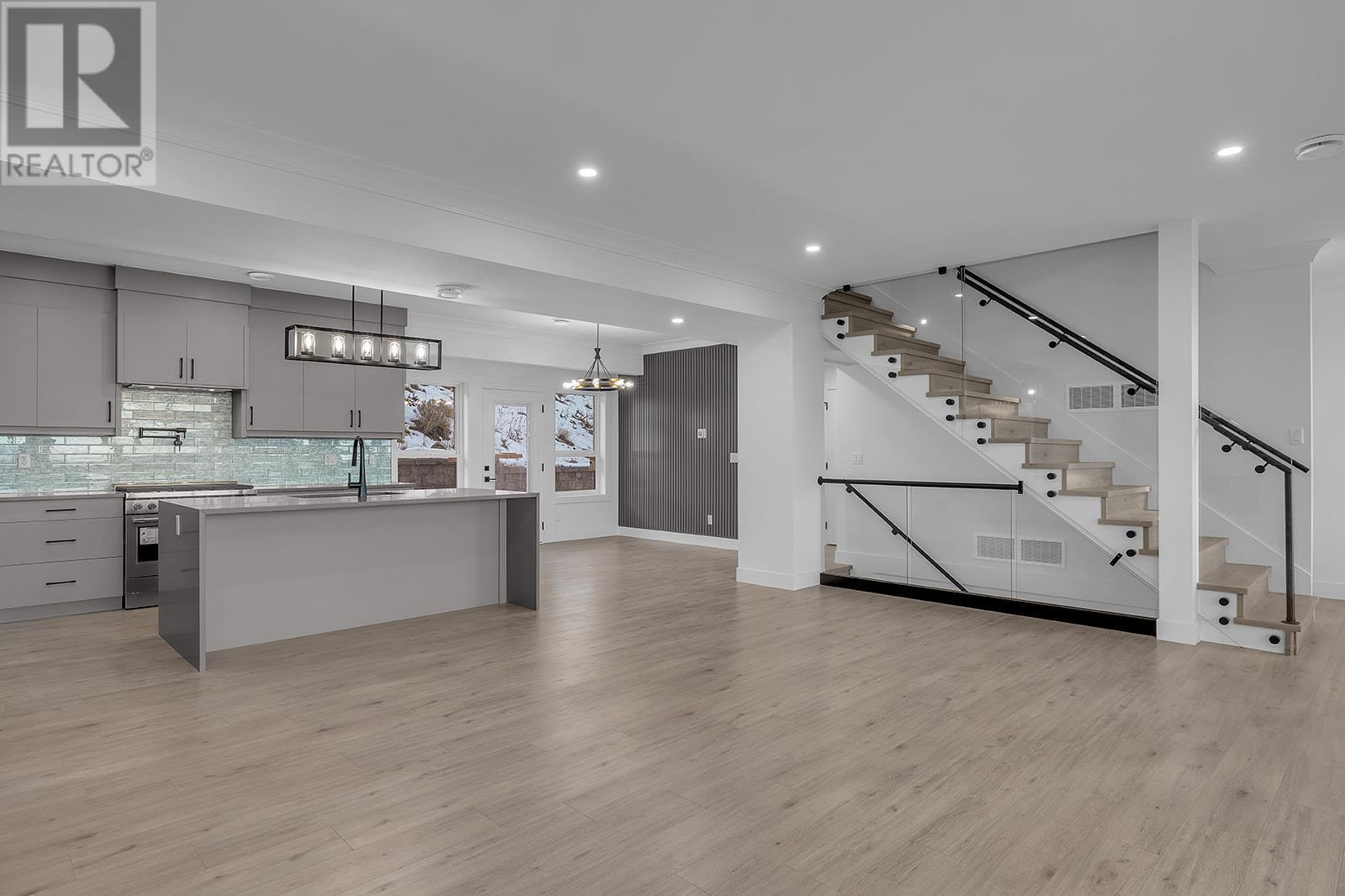 Property at 3576 Silver Way image 3