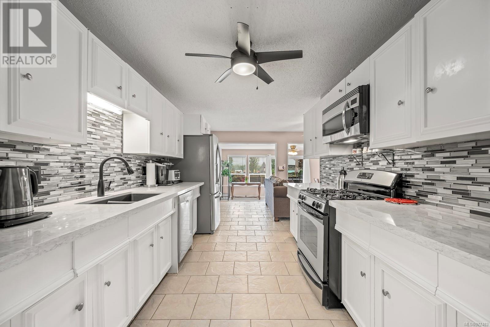 Property at 1199 Williams Rd image 5