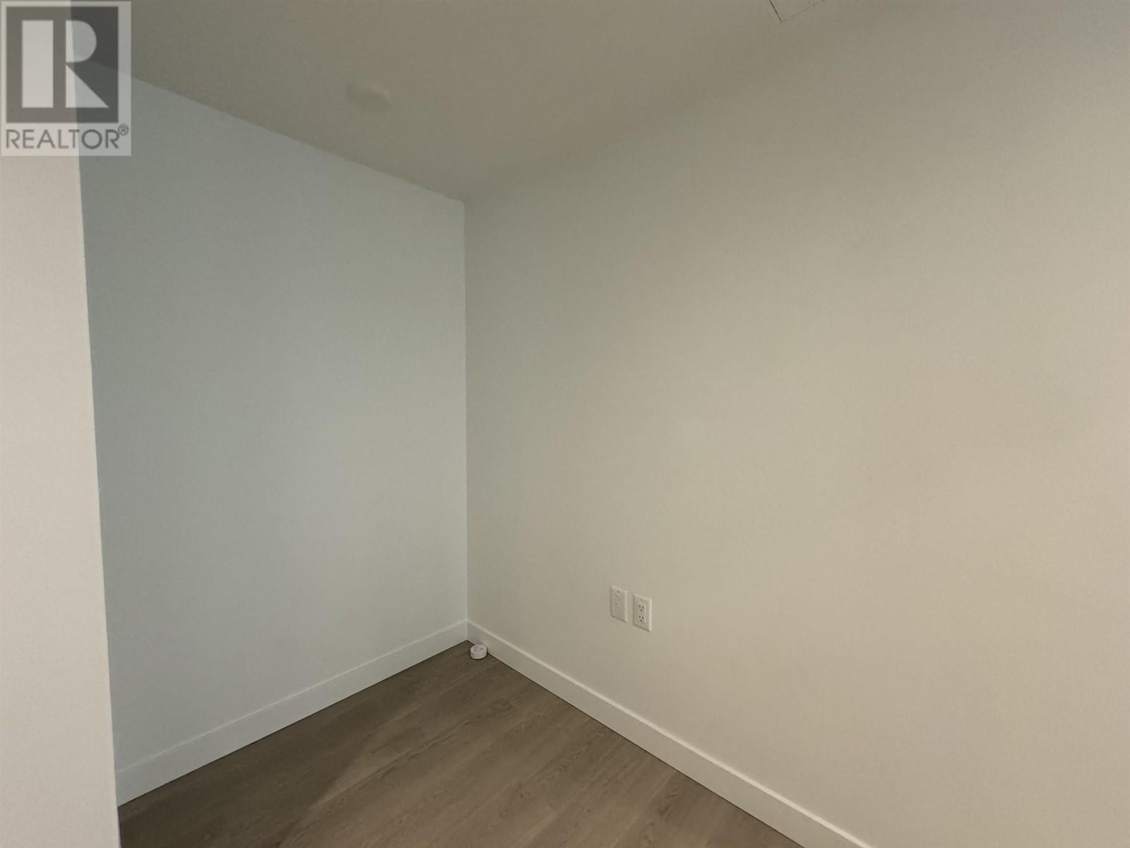 Listing Picture 9 of 10 : 307 6537 TELFORD AVENUE, Burnaby / 本拿比 - 魯藝地產 Yvonne Lu Group - MLS Medallion Club Member