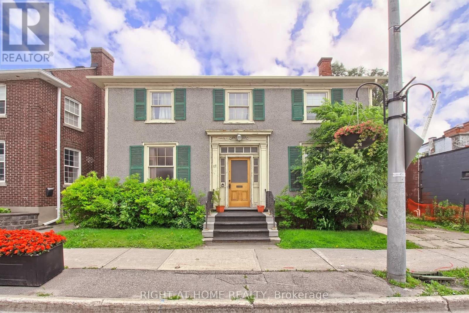 Property at 17 WELLINGTON STREET E image 1