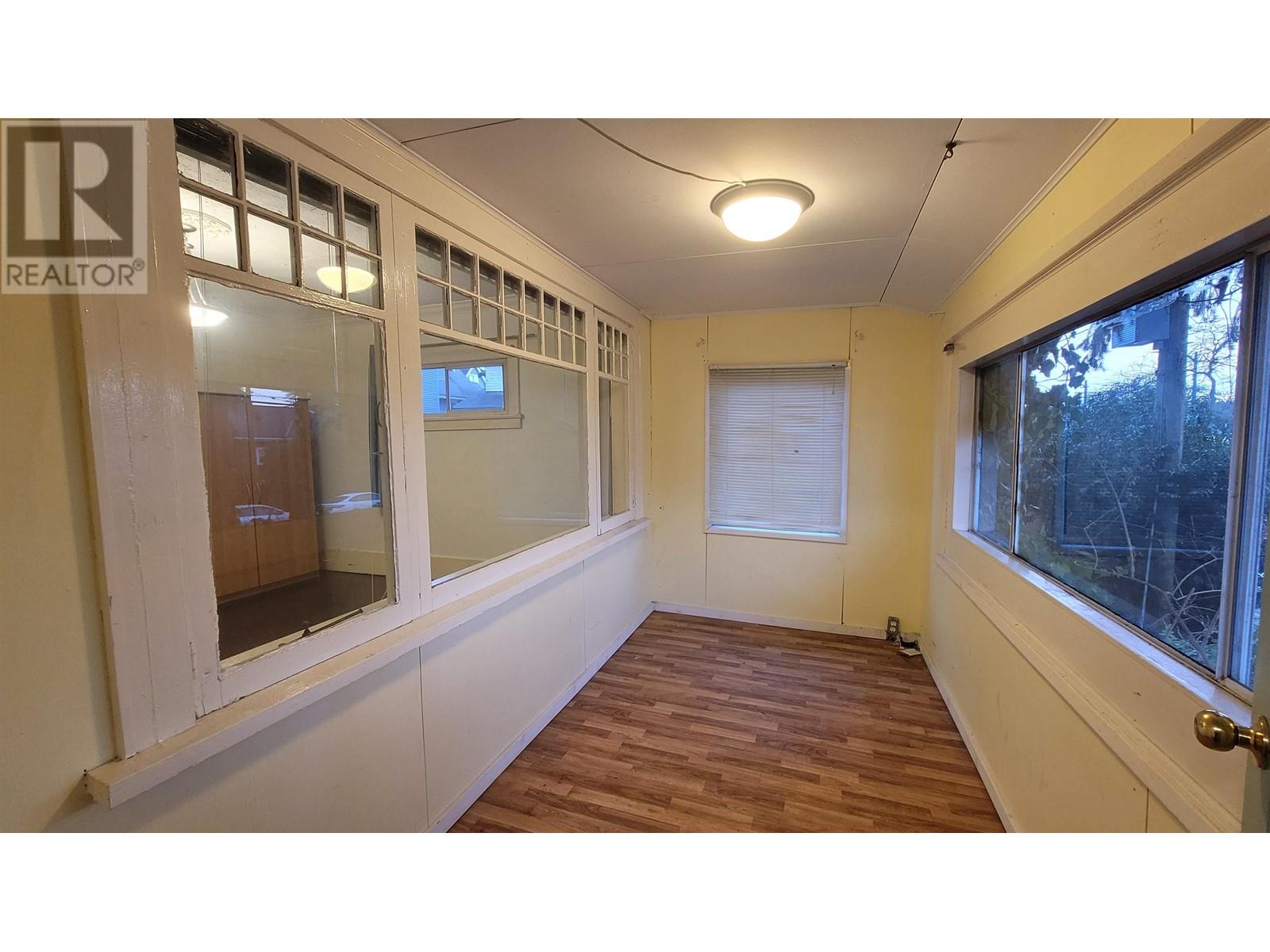 2322 Macdonald Street, Vancouver, British Columbia  V6K 3Y8 - Photo 13 - R2954094