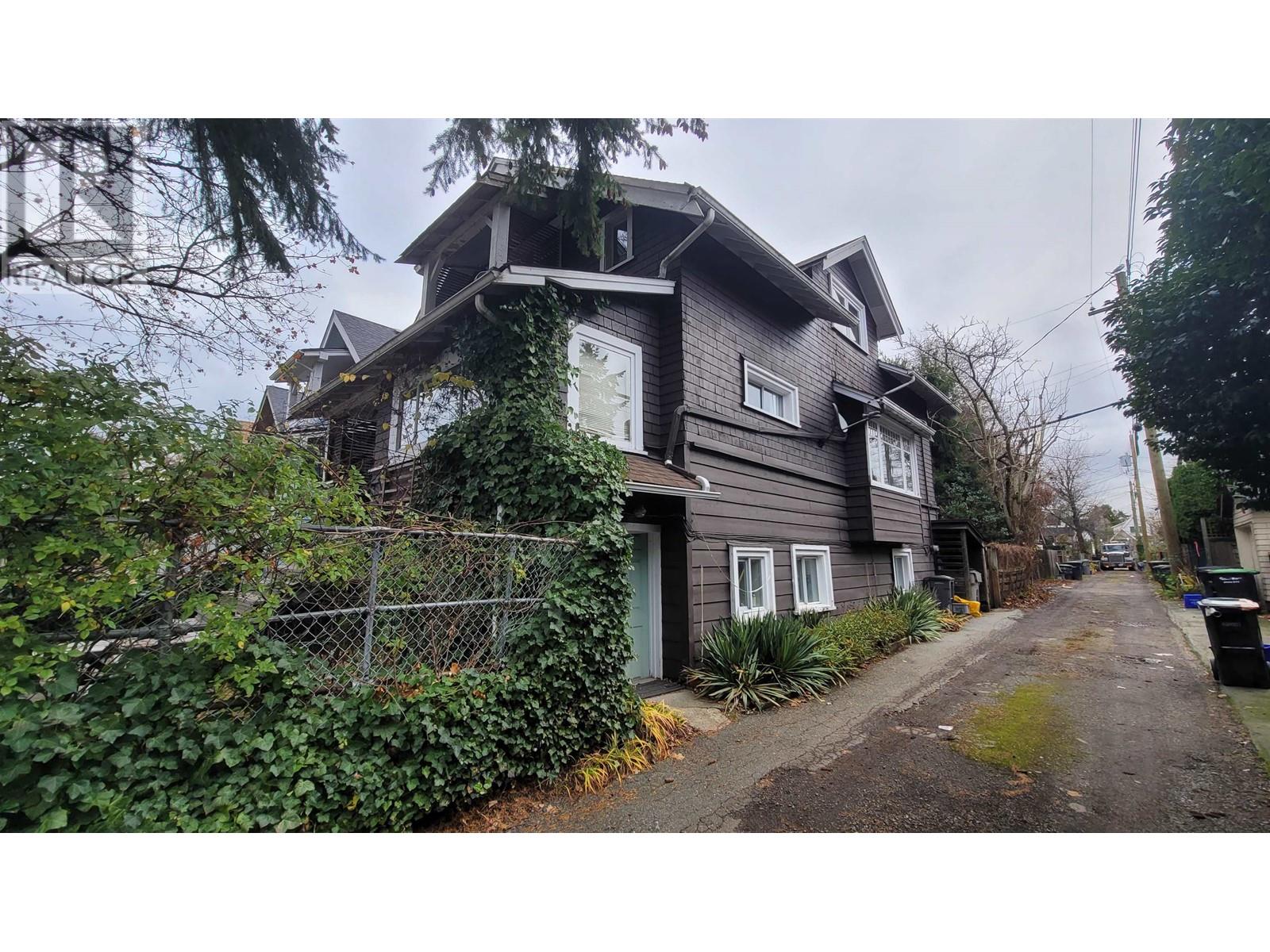 2322 Macdonald Street, Vancouver, British Columbia  V6K 3Y8 - Photo 26 - R2954094