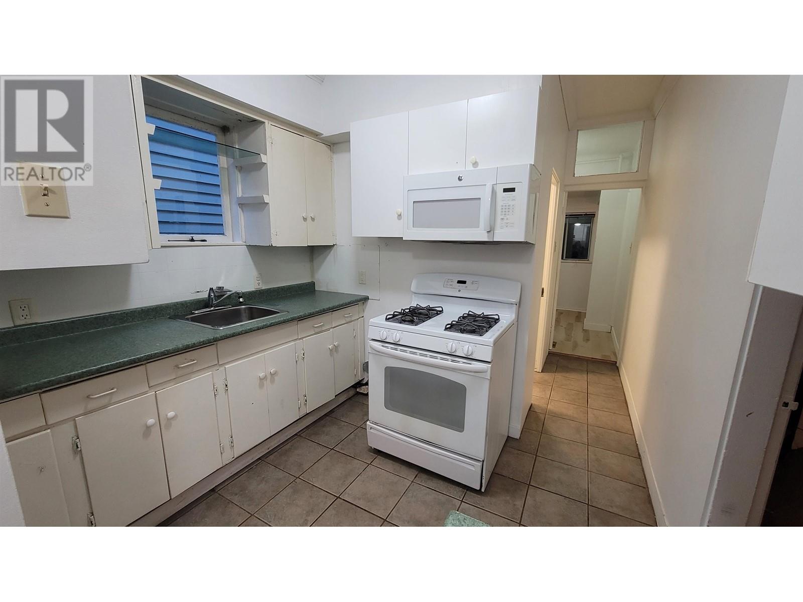 2322 Macdonald Street, Vancouver, British Columbia  V6K 3Y8 - Photo 17 - R2954094