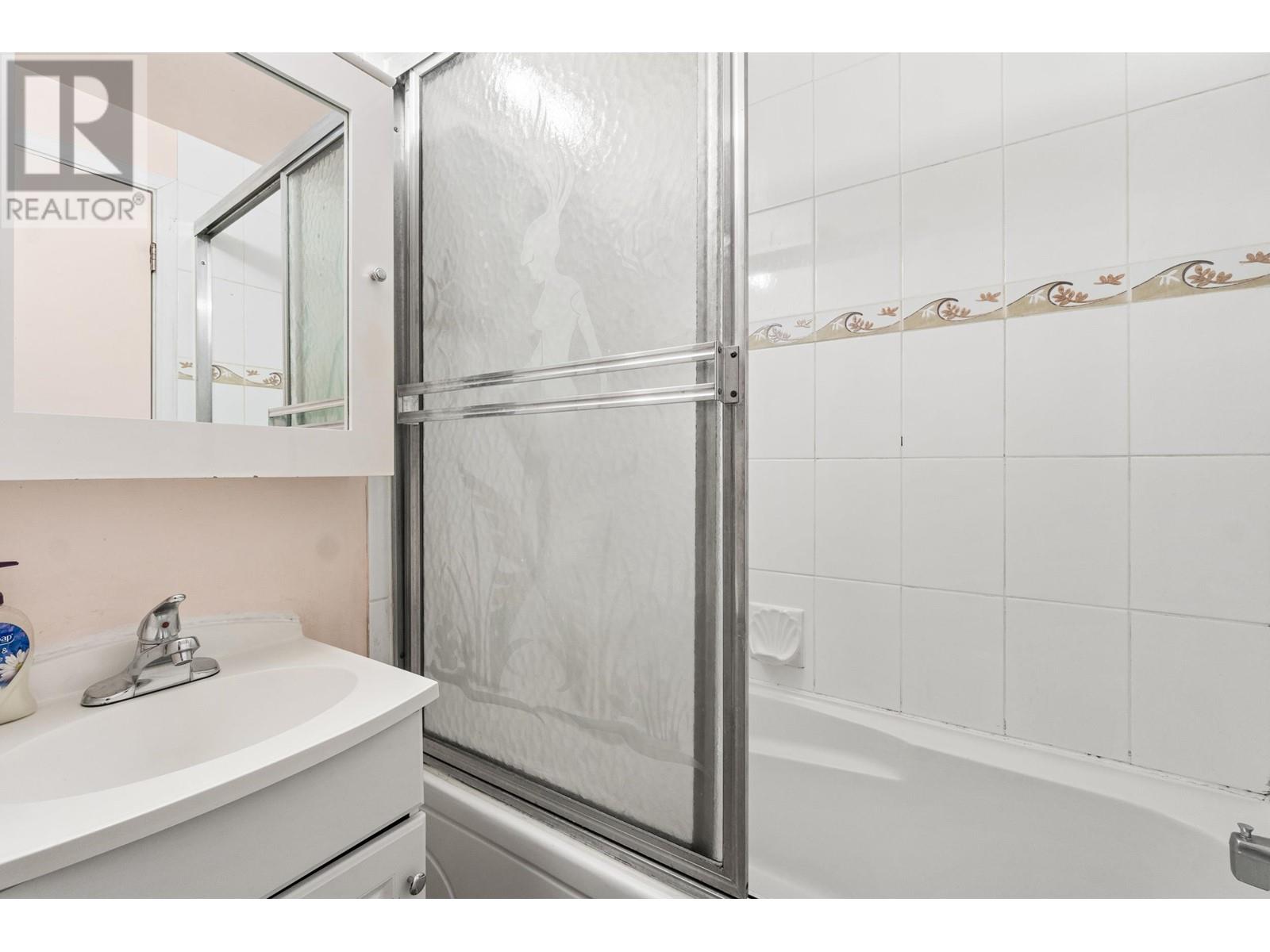 2545 E 29th Avenue, Vancouver, British Columbia  V5R 1V2 - Photo 21 - R2954166