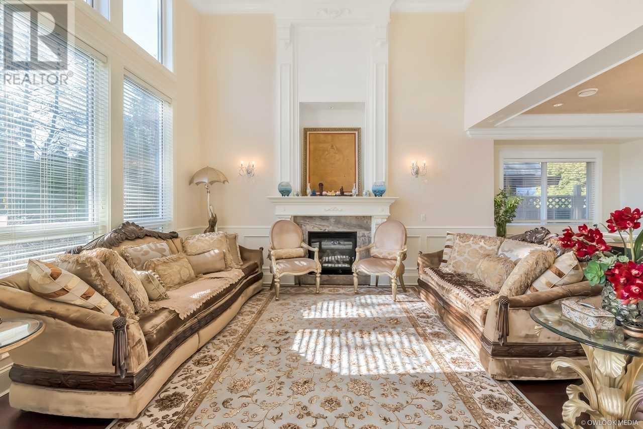 Listing Picture 4 of 23 : 6691 WOODWARDS ROAD, Richmond / 烈治文 - 魯藝地產 Yvonne Lu Group - MLS Medallion Club Member