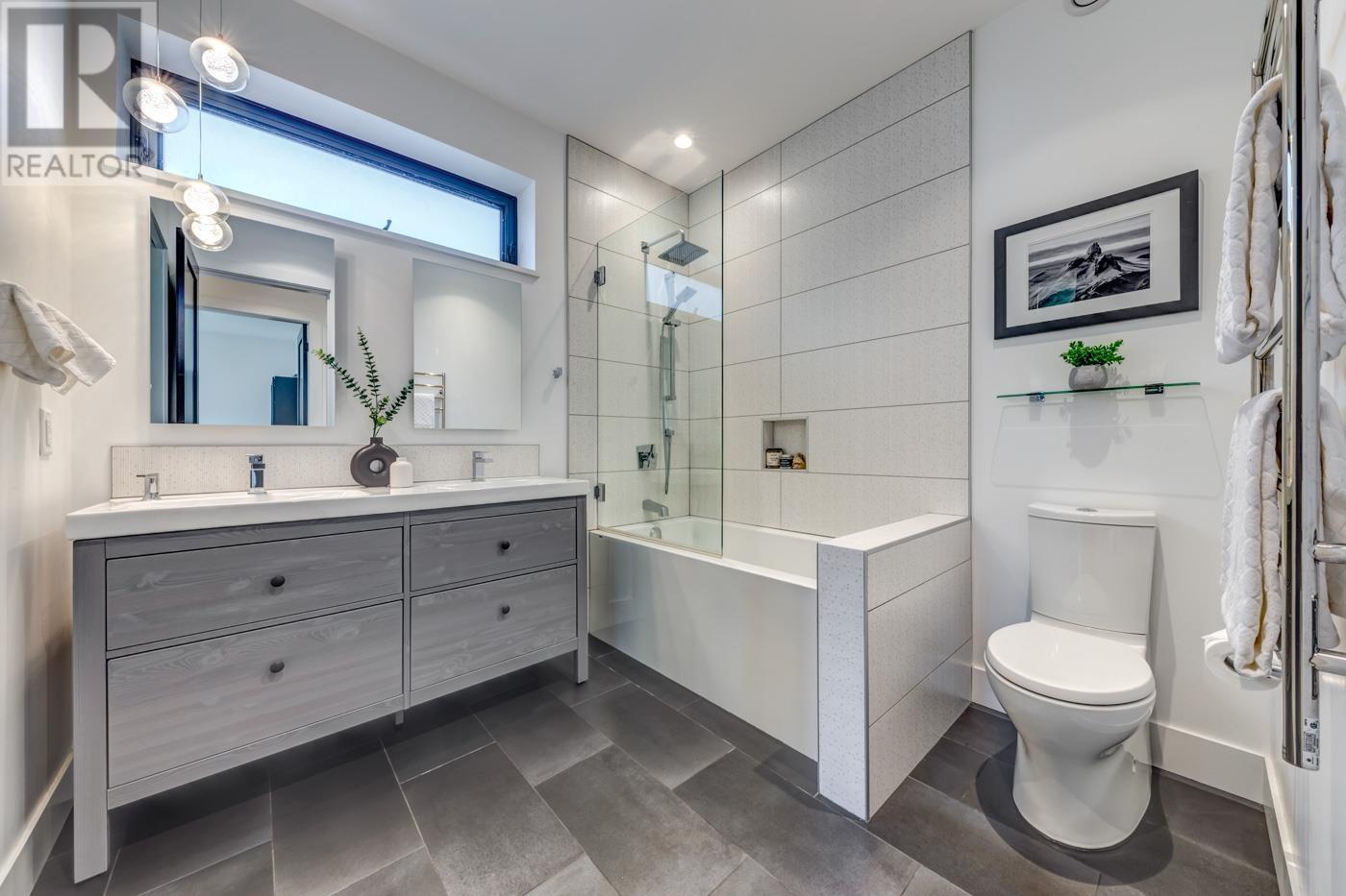 7333 Toni Sailer Lane, Whistler, British Columbia  V8E 0E3 - Photo 15 - R2954203