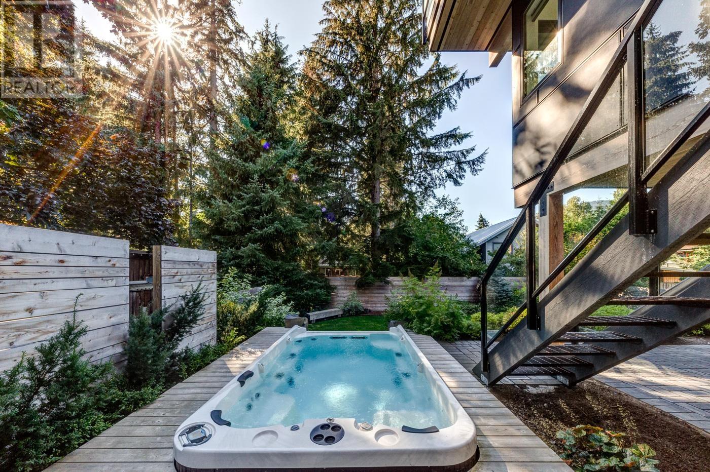 7333 Toni Sailer Lane, Whistler, British Columbia  V8E 0E3 - Photo 22 - R2954203