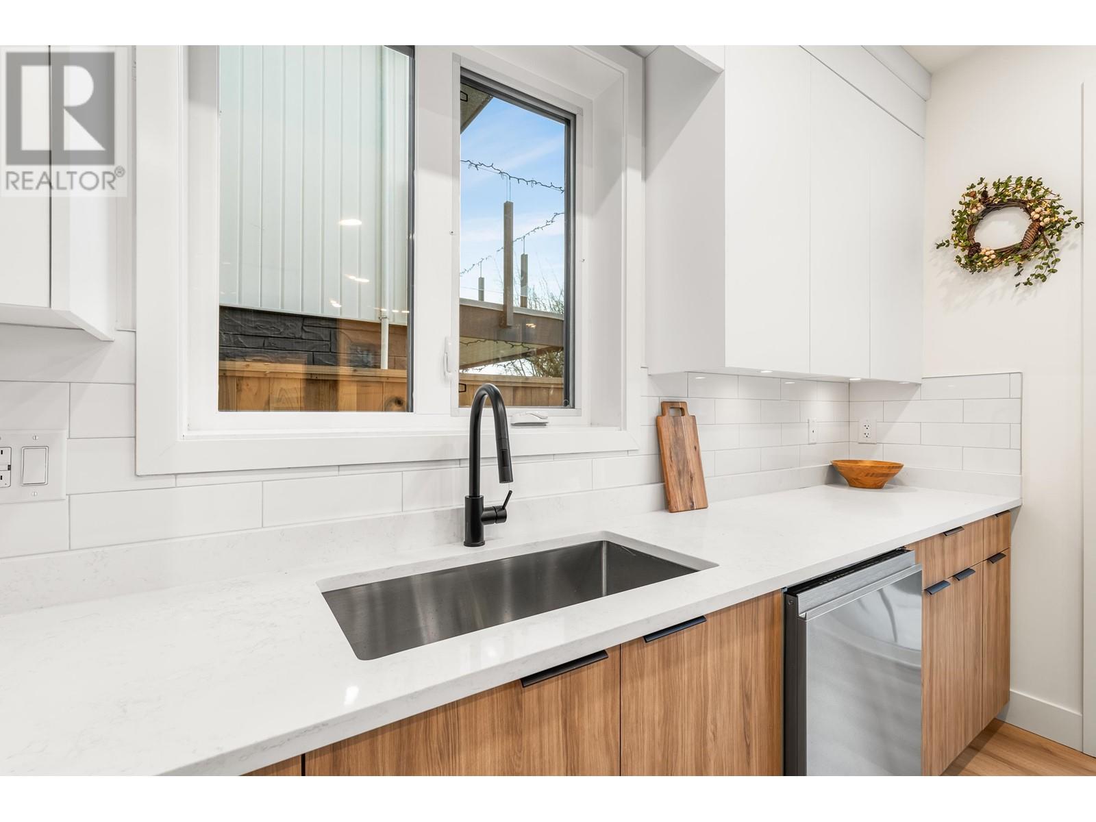 1 65 E 58 Avenue, Vancouver, British Columbia  V5X 1V7 - Photo 12 - R2953989