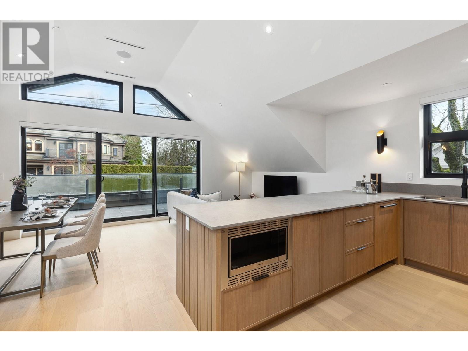 5253 LARCH STREET, Vancouver