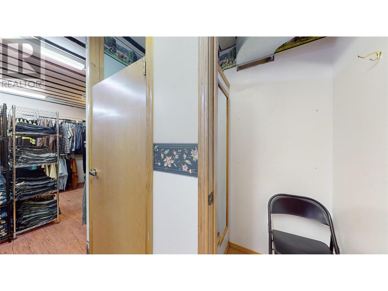 741 20th Avenue N, Cranbrook, British Columbia  V1C 3N4 - Photo 10 - 10331239