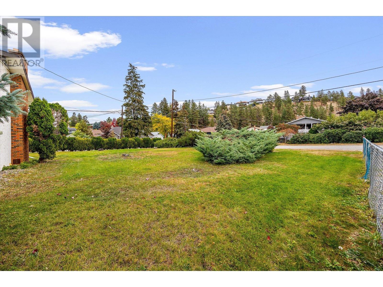 717 Schafer Road, Kelowna, British Columbia  V1W 1E9 - Photo 6 - 10330312