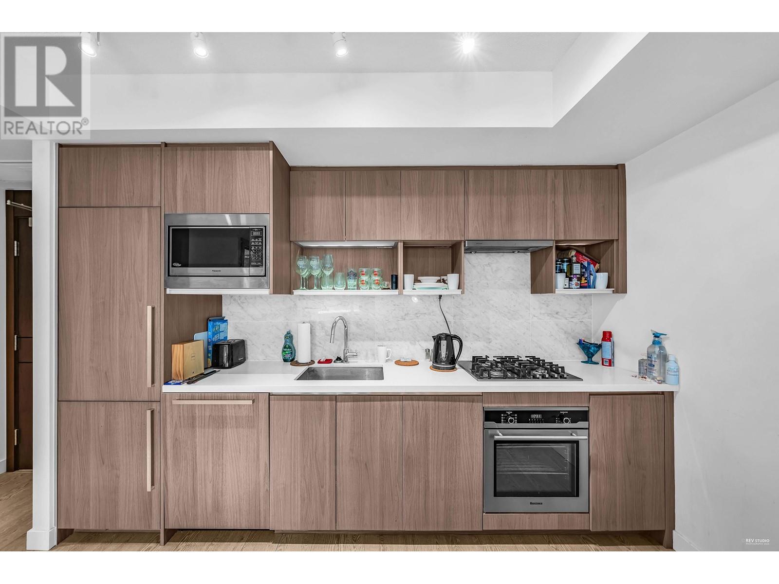 Listing Picture 4 of 20 : 1029 68 SMITHE STREET, Vancouver / 溫哥華 - 魯藝地產 Yvonne Lu Group - MLS Medallion Club Member