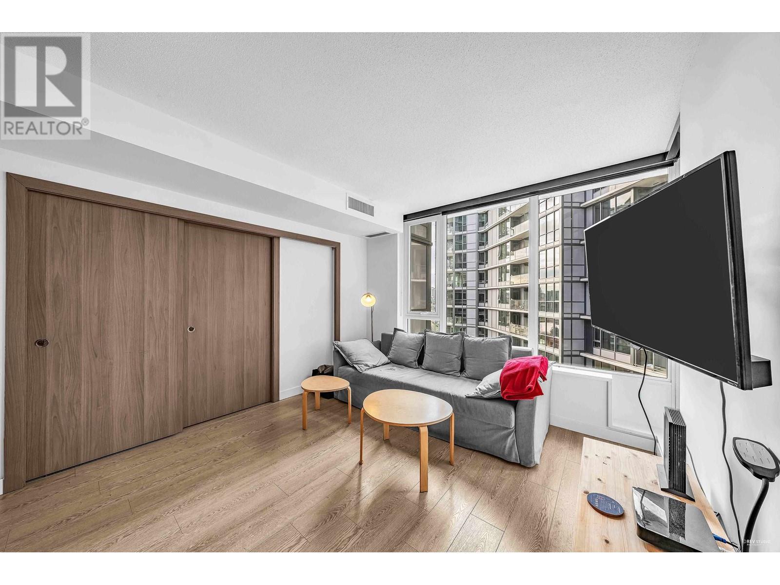 Listing Picture 8 of 20 : 1029 68 SMITHE STREET, Vancouver / 溫哥華 - 魯藝地產 Yvonne Lu Group - MLS Medallion Club Member